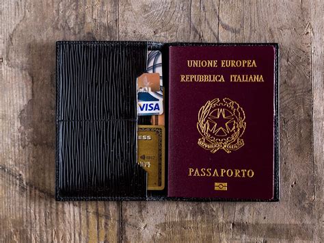 Amazon.it: Porta Passaporti.